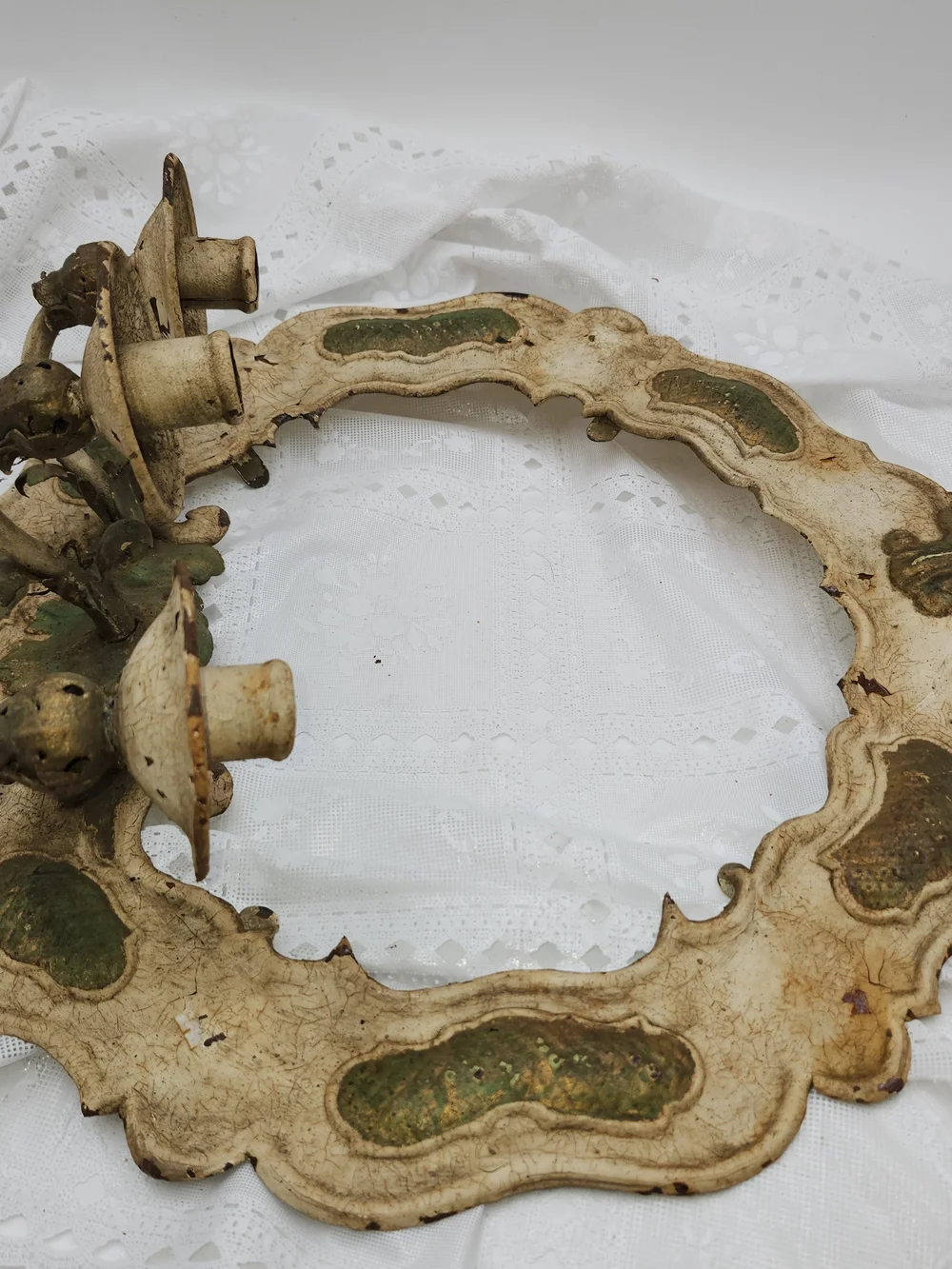 Vintage Antique Cream Metal Wall Sconce Wreath  Taper Candle Distressed 18
